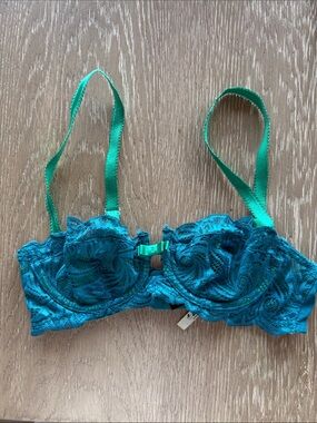 Adore Me Teal Lace Underwire Bra with Adjustable Straps